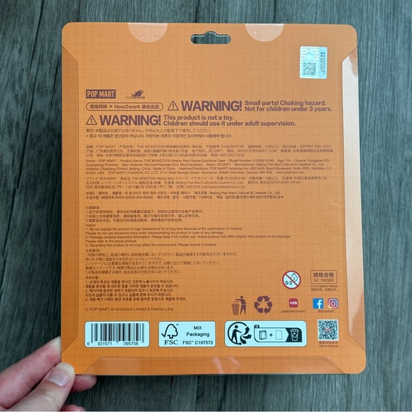 Pop Mart Shrimp Labubu Earphone Case Wacky Mart Popmart Keychain - Picture 2 of 4